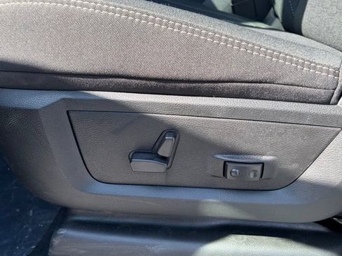 New 2026 RAM 3500 Big Horn AWD/4WD image 15