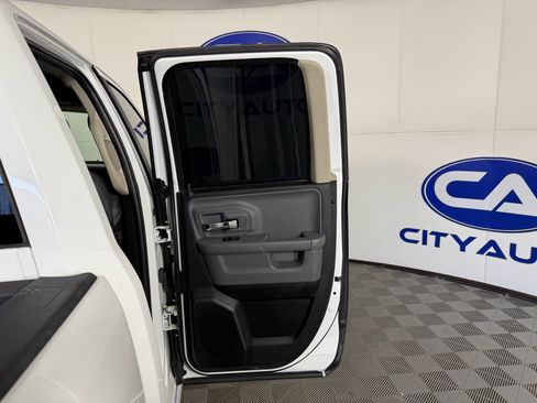 Used 2017 RAM 1500 Outdoorsman image 16