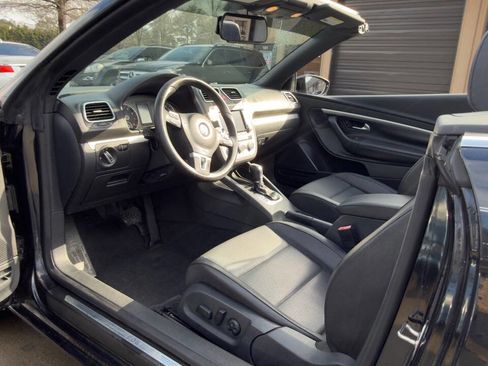 Used 2013 Volkswagen Eos Komfort image 35