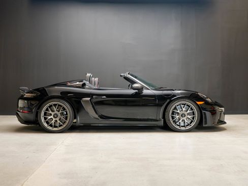 Certified 2025 Porsche 718 Boxster Spyder RS RWD image 8