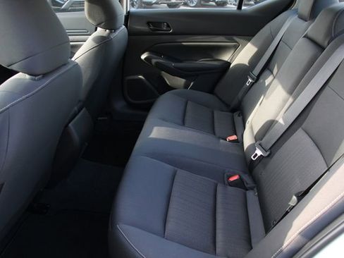 Certified 2025 Nissan Altima 2.5 S FWD image 23