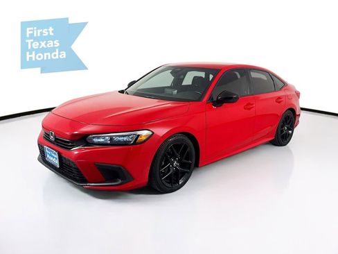 Used 2023 Honda Civic Sport image 3