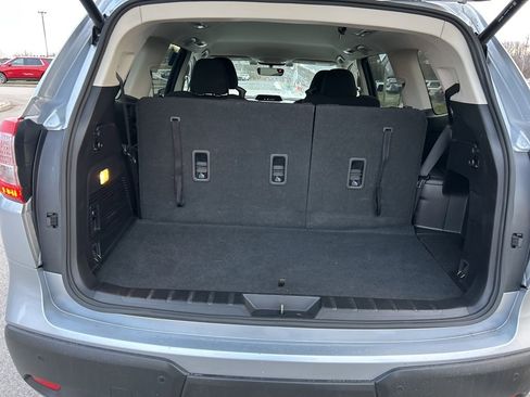 Used 2022 Subaru Ascent Premium w/ Convenience Package image 10