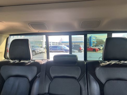 Used 2020 RAM 1500 Laramie image 15