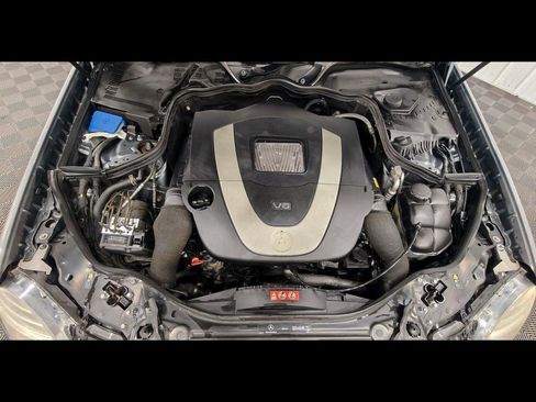 Used 2009 Mercedes-Benz E 350 4MATIC Sedan image 42