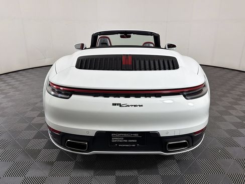 Certified 2024 Porsche 911 Carrera RWD image 11