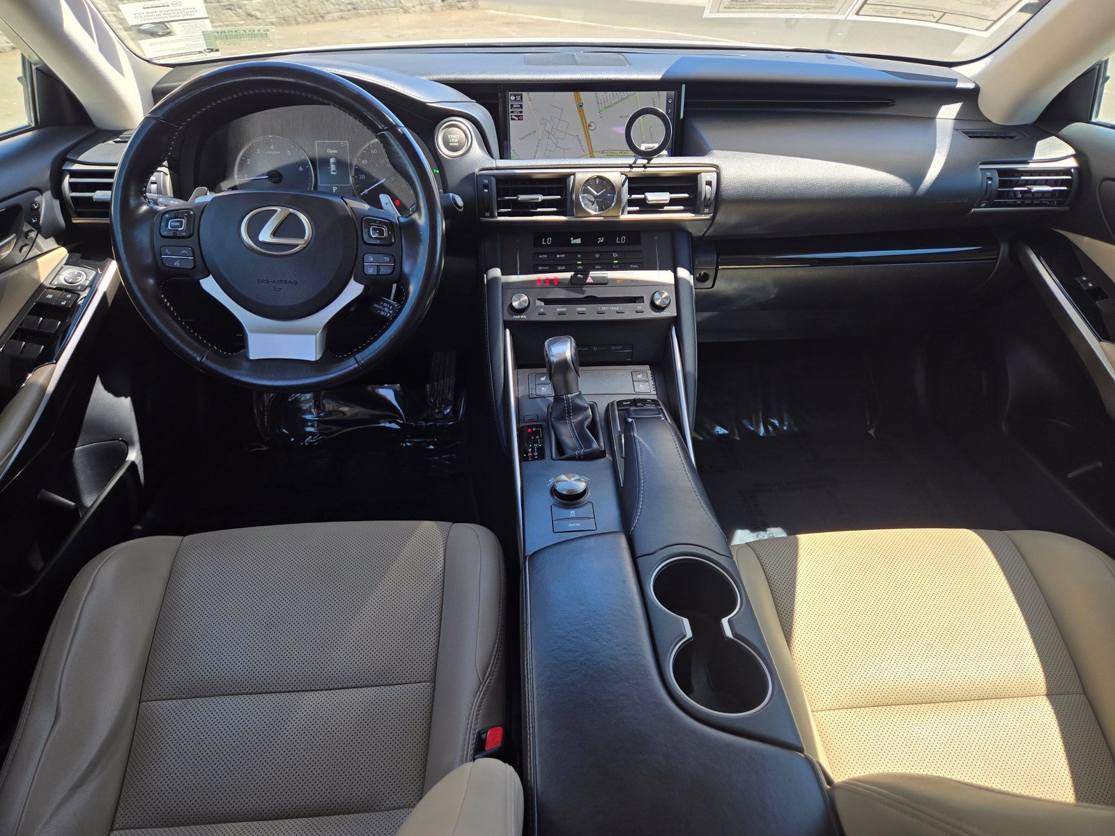 Used 2020 Lexus IS 300 w/ Navigation Package RWD image 18