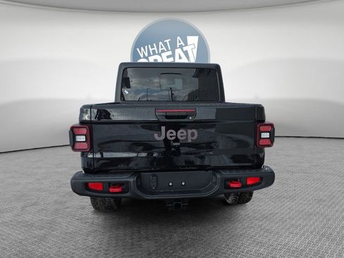 New 2026 Jeep Gladiator Rubicon w/ Steel Bumper Group image 5