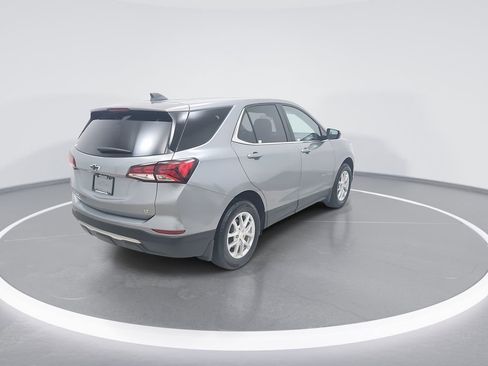 Used 2024 Chevrolet Equinox LT w/ LPO, Floor Liner Package FWD image 7