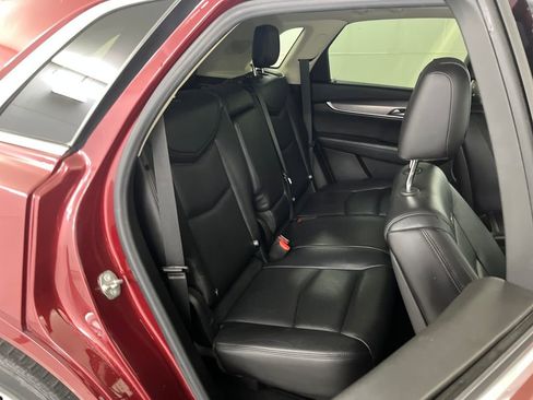 Used 2018 Cadillac XT5 Luxury image 25