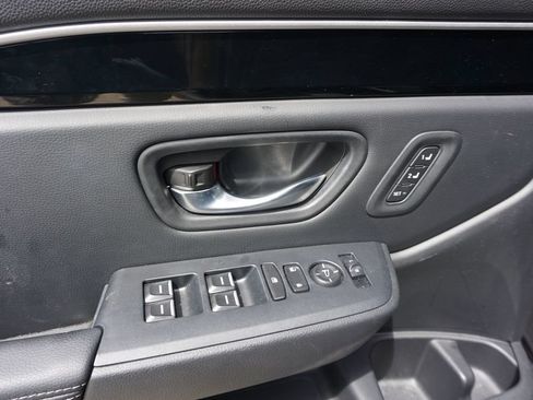 Used 2024 Honda Pilot EX-L image 4
