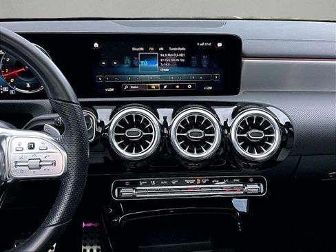Certified 2023 Mercedes-Benz CLA 250 image 8