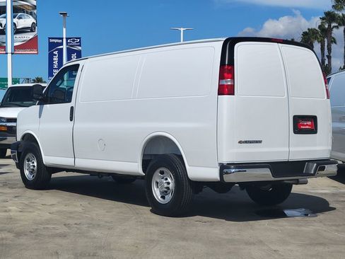 New 2026 Chevrolet Express 2500 w/ Communications Package RWD image 2