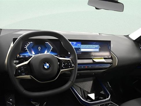 Used 2025 BMW X3 xDrive30i w/ Convenience Package image 25