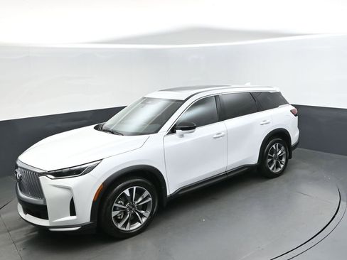 Certified 2026 INFINITI QX60 Pure w/ Cargo Package image 32