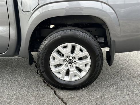 Certified 2023 Nissan Frontier SV w/ SV Convenience Package image 20