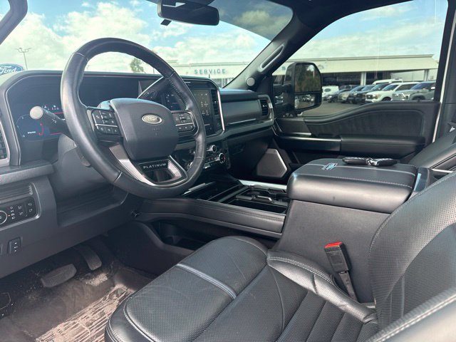 Used 2025 Ford F250 Platinum AWD/4WD image 9