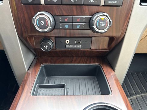 Used 2012 Ford F150 Lariat w/ Lariat Chrome Pkg AWD/4WD image 18