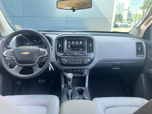 Used 2022 Chevrolet Colorado W/T w/ Custom Special Edition RWD image 15