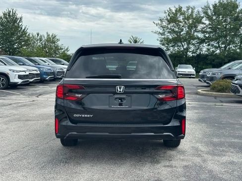 Used 2025 Honda Odyssey EX-L image 6