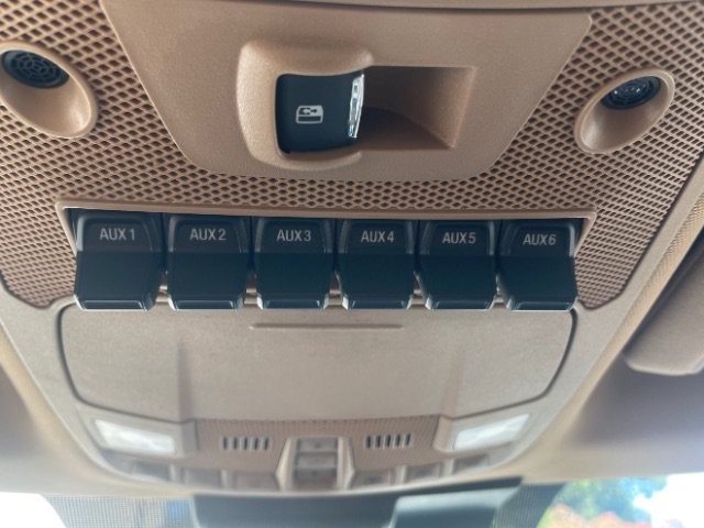 Used 2022 Ford F250 Lariat w/ Tremor Off-Road Package AWD/4WD image 23