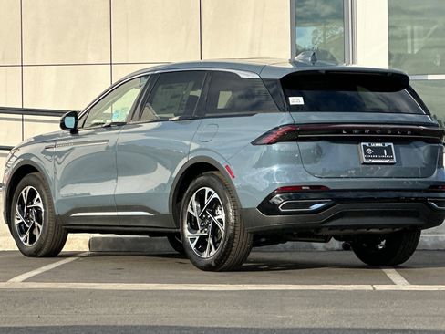 New 2026 Lincoln Nautilus Premier w/ Equipment Group 102A image 5