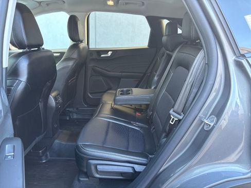 Used 2022 Ford Escape SEL w/ Technology Package image 32