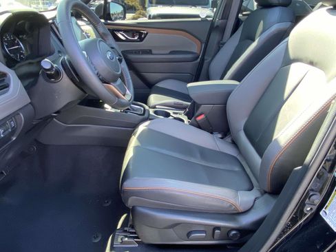 Used 2025 Subaru Forester Sport image 15