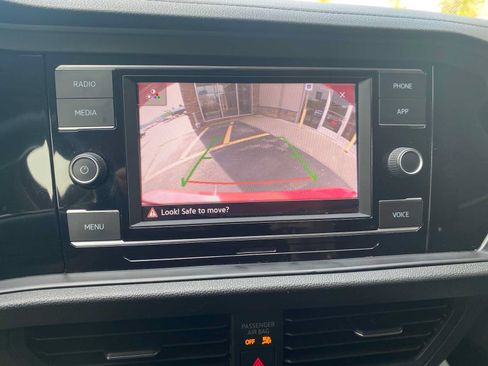 Used 2020 Volkswagen Jetta S w/ Driver Assistance Package FWD image 19