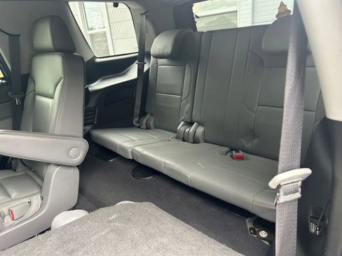 Used 2019 Chevrolet Tahoe LT RWD image 12
