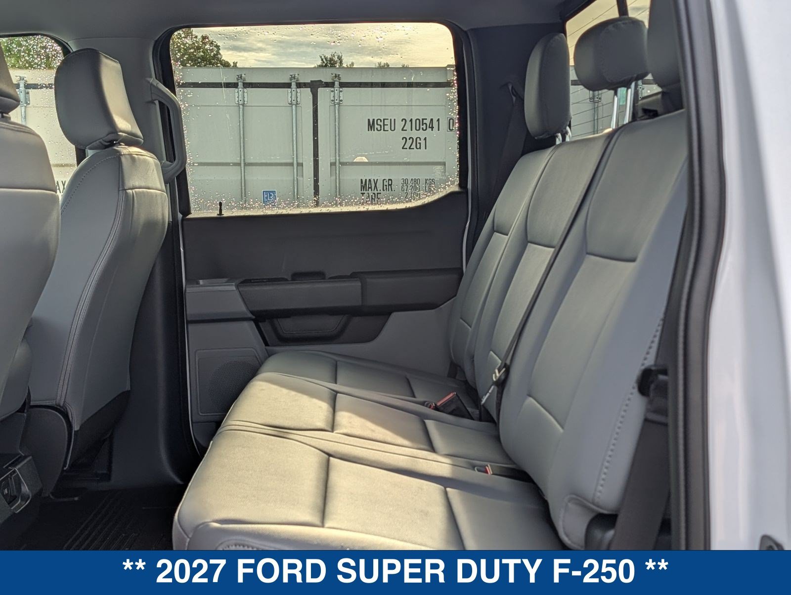 New 2027 Ford F250 XL w/ XL Off-Road 35" Tire Pakckage AWD/4WD image 16
