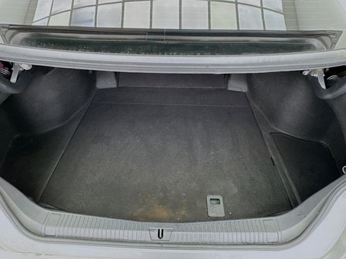 Used 2019 Toyota Avalon XSE w/ Carpet Mat Package image 18