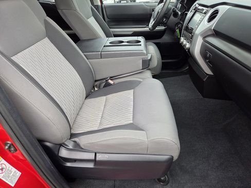 Used 2014 Toyota Tundra SR5 RWD image 12