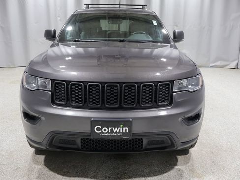 Used 2018 Jeep Grand Cherokee Limited AWD/4WD image 8