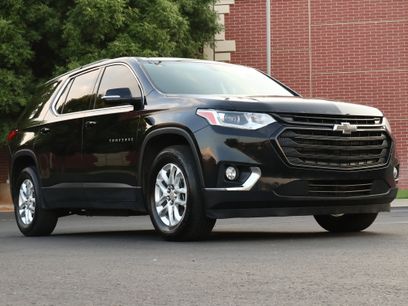 Used 2019 Chevrolet Traverse LT w/ LPO, Black Accent Package