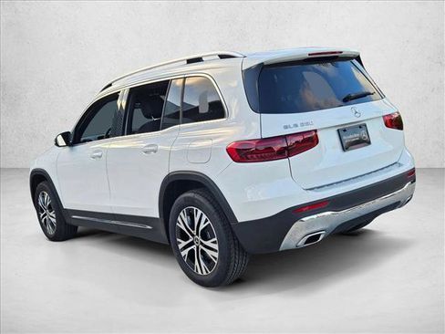 New 2026 Mercedes-Benz GLB 250 image 9