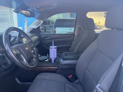 Used 2017 Chevrolet Tahoe LS RWD image 12