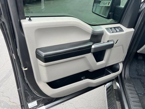 Used 2015 Ford F150 XLT w/ Equipment Group 301A Mid AWD/4WD image 10