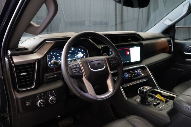 Certified 2023 GMC Sierra 1500 Denali w/ Denali Reserve Package AWD/4WD image 14