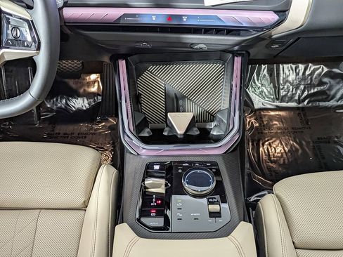 Used 2025 BMW X3 xDrive30i w/ Convenience Package image 34