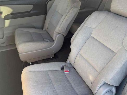 Used 2016 Honda Odyssey LX image 24