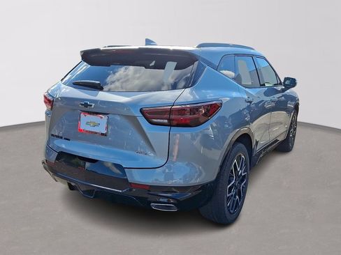New 2025 Chevrolet Blazer RS w/ Driver Confidence II Package image 4