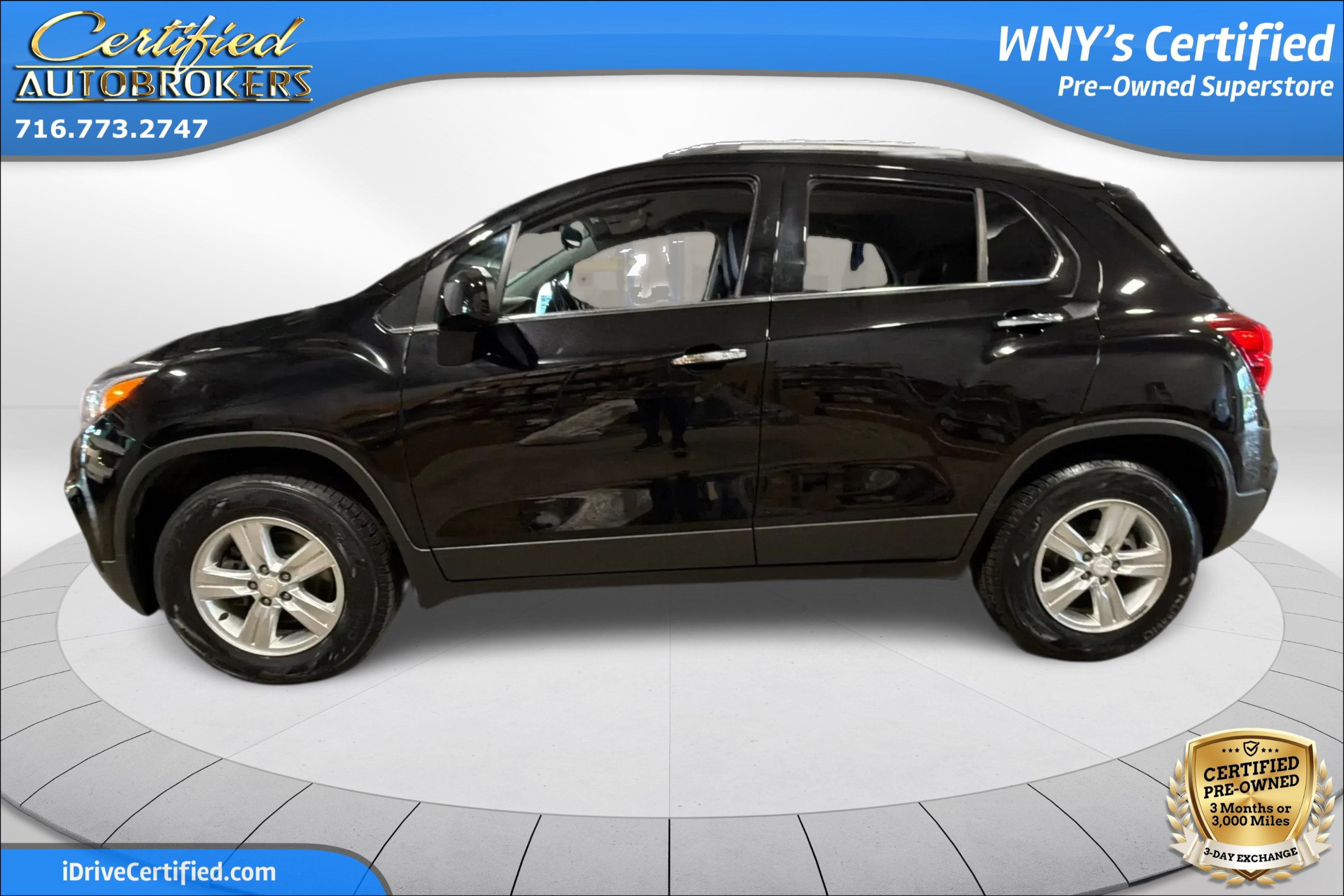 Used 2019 Chevrolet Trax LT w/ LT Convenience Package AWD/4WD image 9