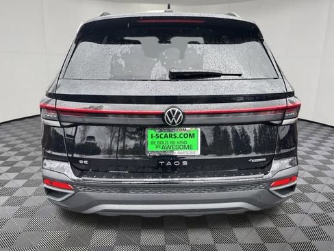 New 2025 Volkswagen Taos SE AWD/4WD image 7