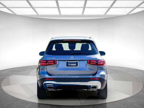 New 2026 Mercedes-Benz GLB 250 4MATIC image 3