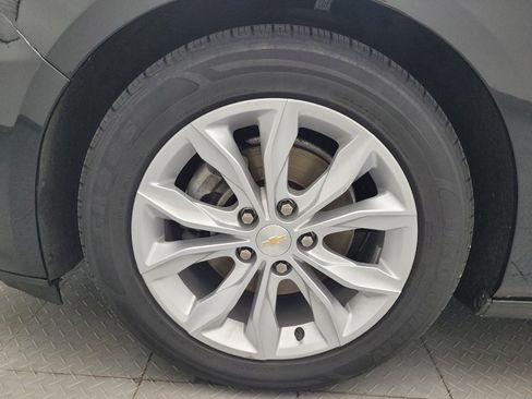 Used 2023 Chevrolet Malibu LT FWD image 31