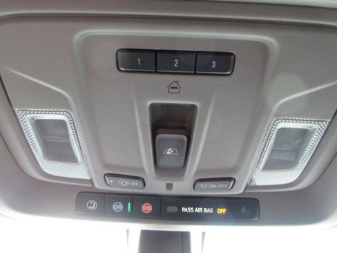 Certified 2020 Chevrolet Silverado 1500 RST w/ All-Star Edition AWD/4WD image 36