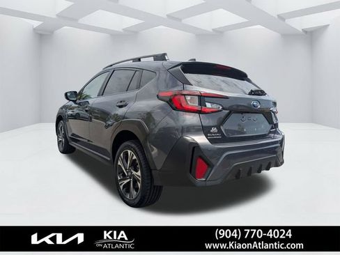 Used 2025 Subaru Crosstrek 2.5i Premium AWD/4WD image 5