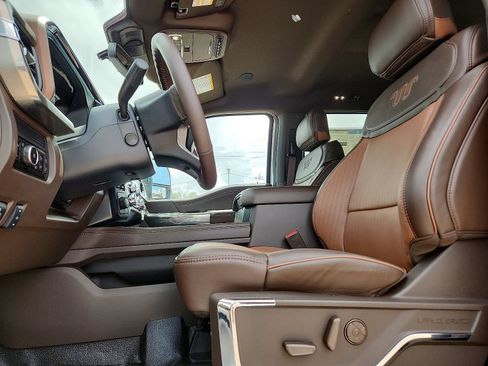New 2026 Ford F350 King Ranch w/ Chrome Package AWD/4WD image 12