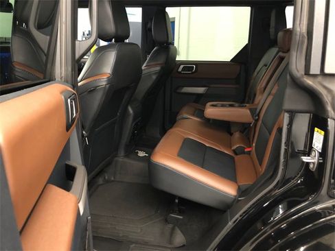 Used 2023 Ford Bronco Outer Banks image 29